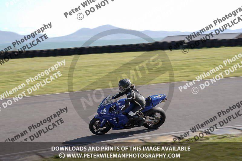 anglesey no limits trackday;anglesey photographs;anglesey trackday photographs;enduro digital images;event digital images;eventdigitalimages;no limits trackdays;peter wileman photography;racing digital images;trac mon;trackday digital images;trackday photos;ty croes